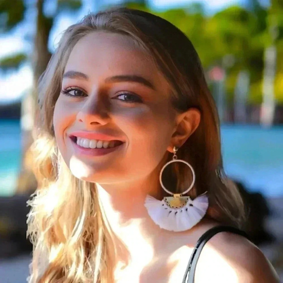 🆕️ Drop White Handmade Tassel Fan Earrings in Brass Polyester Statement Jewelry - Picture 1 of 9